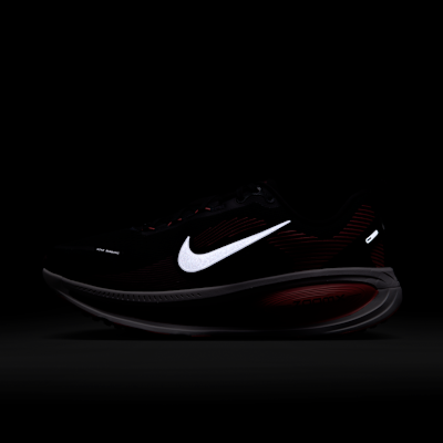 Nike Vomero 18 Men's Road Running Shoes (Extra Wide)