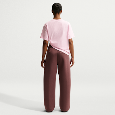 Nike Sportswear Women's Oversized Short-Sleeve T-Shirt