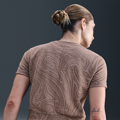 Playera de manga corta de French Terry estampada para mujer Nike Sportswear Chill Terry