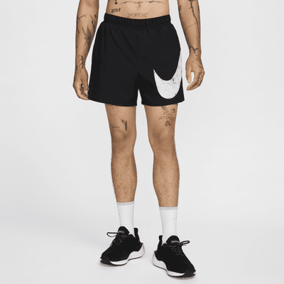 Nike Challenger Swoosh Dri-FIT hardloopshorts voor heren (13 cm)