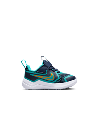 Nike Cosmic Runner