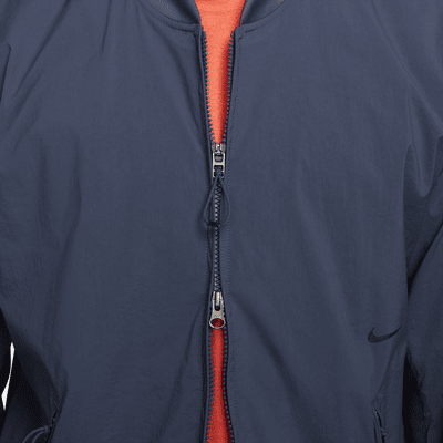 Nike A.P.S. Repel Herren-Bomberjacke mit vielseitigem Design