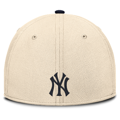 Gorra Nike Dri-FIT de la MLB para hombre New York Yankees Statement Rise Swoosh