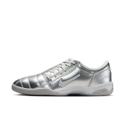 Nike Total 90