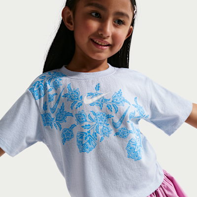 Playera de corte cuadrado para niños talla pequeña Nike Lace It Up