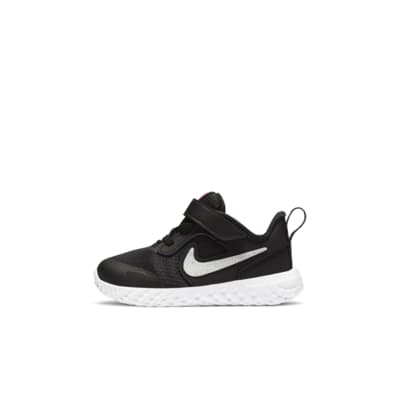 infant size 5 nike shoes