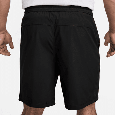 Shorts versátiles Dri-FIT de 23 cm sin forro para hombre Nike Form