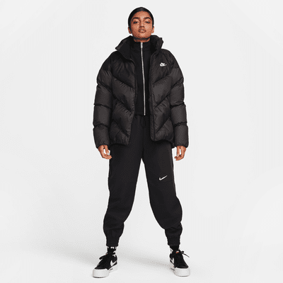 Pufferjacka Therma-FIT Nike Sportswear Windpuffer med ledig passform för kvinnor