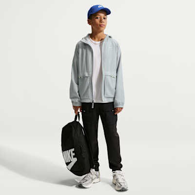 Vevd Nike Sportswear City Utility-jakke med hel glidelås til store barn