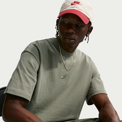 Nike Sportswear Premium Essentials Erkek Tişörtü