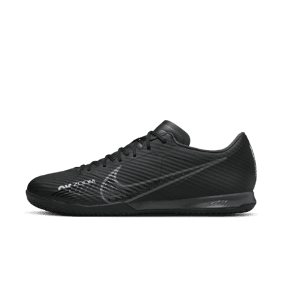 Nike Zoom Mercurial Vapor 15 Academy IC Indoor/Court Soccer Shoes. 