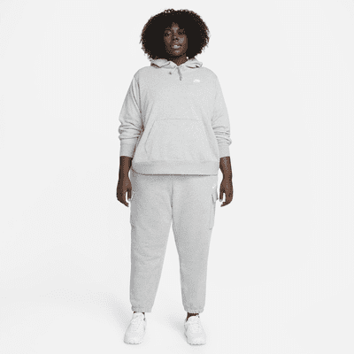 Nike Sportswear Club Fleece Women's Mid-Rise Oversized Cargo Sweatpants (Plus Size)