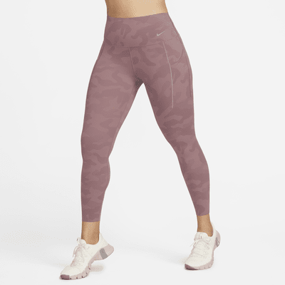 Leggings de camuflaje de 7/8 de tiro alto y media sujeción con bolsillos para mujer Nike Universa