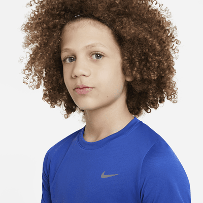 Nike Dri-FIT Miler Kurzarm-Trainingsoberteil für ältere Kinder (Jungen)