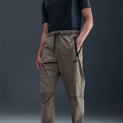 Calças entrançadas Nike Tech para homem