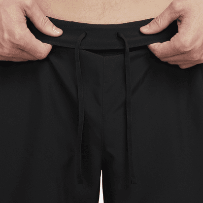 Nike Challenger Dri-FIT fôret løpeshorts til herre (18 cm)