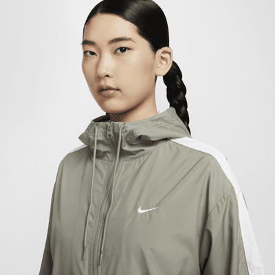 Nike Sportswear Classic Wovens Women's Loose UV Protection Hooded Jacket