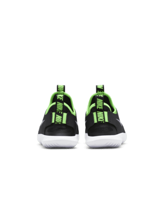 nike flex runner size 4