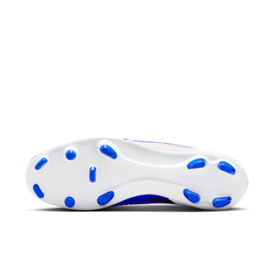 Nike Phantom 6 Low Club Fußballschuh für verschiedene Böden