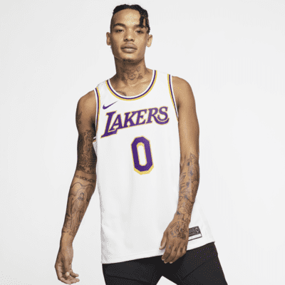 Kuz.  Basketball jersey outfit, Lakers outfit, Jersey fashion