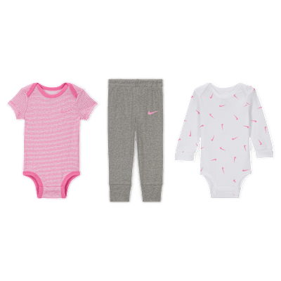 Nike Baby Essentials