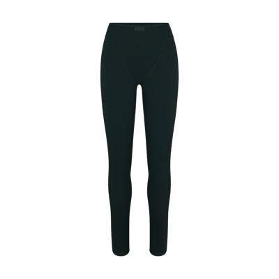 Leggings V-Line de 66 cm de tiro alto para mujer NikeSKIMS Matte
