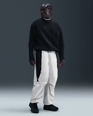 Мужские  Nike Tech Dri-FIT Woven Color-Block Oversized Pants