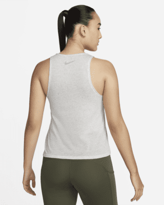 nike sleeveless gym top