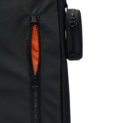 Nike Sportswear Commute Tote Bag (20L)