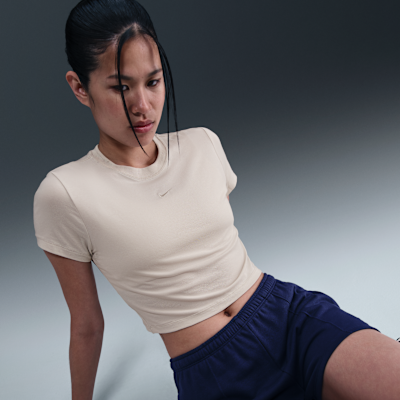 Nike Sportswear Chill Knit Women's Cropped T-Shirt