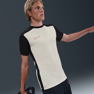 Nike Academy Men's Dri-FIT Short-Sleeve Football Top
