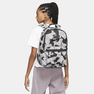 Nike Heritage Backpack (25L)