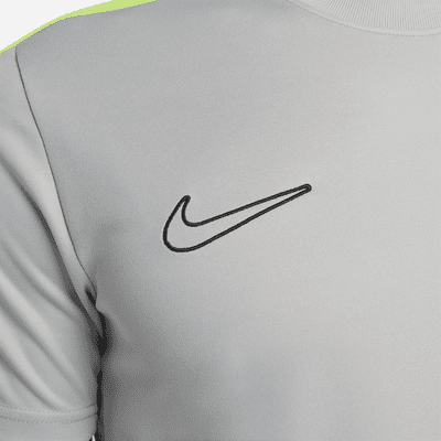 Nike Dri-FIT Academy 男款短袖足球上衣