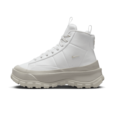 Nike Blazer Roam Mid Women's Winterized Shoes