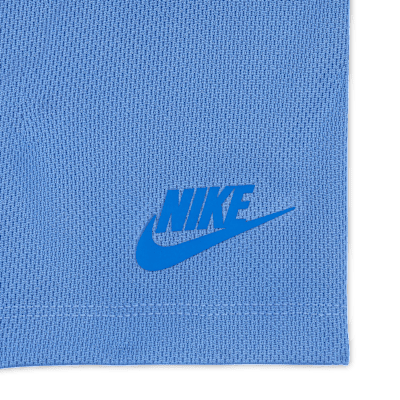 Completo t-shirt con grafica e shorts Nike – Bebè (12-24 mesi)