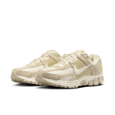 Nike Zoom Vomero 5 Women's Shoe