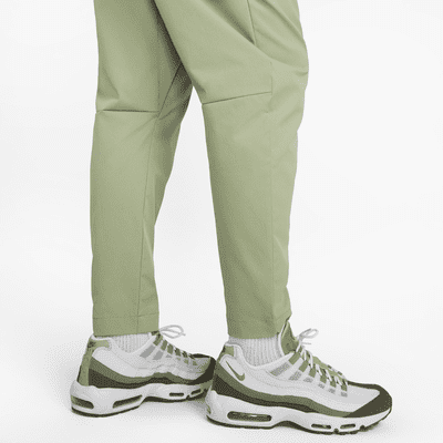 Nike Club Men's Woven Tapered Leg Pants