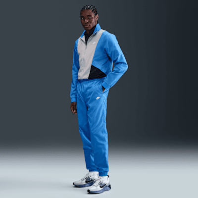 Nike Club