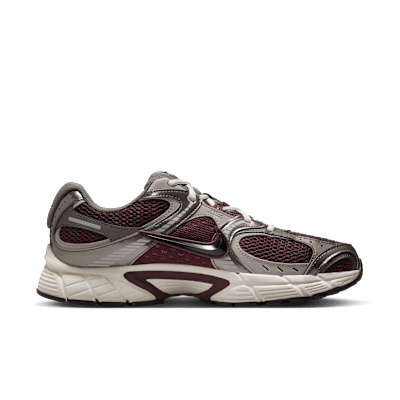 ナイキ V5 RNR メンズシューズ