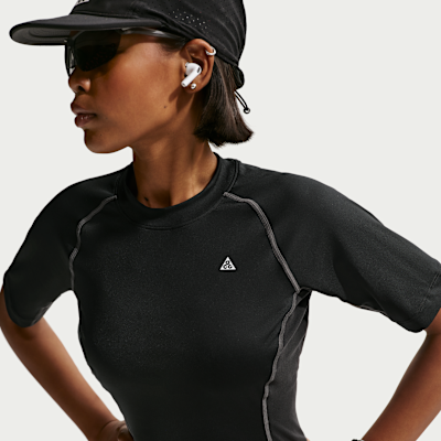 Nike ACG "Wildsee" Women's Dri-FIT Short-Sleeve Base Layer Top