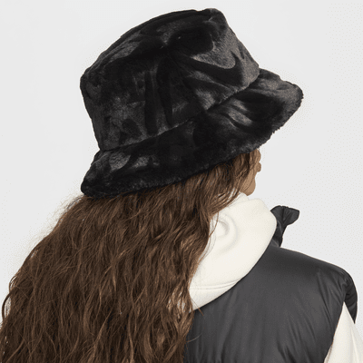 Nike Apex Bucket Hat aus Kunstfell