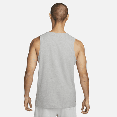 Camiseta de tirantes versátil Dri-FIT para hombre Nike Primary