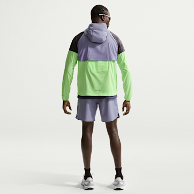 Ανδρικό σορτς για τρέξιμο με επένδυση σλιπ Dri-FIT Nike Challenger 18 cm