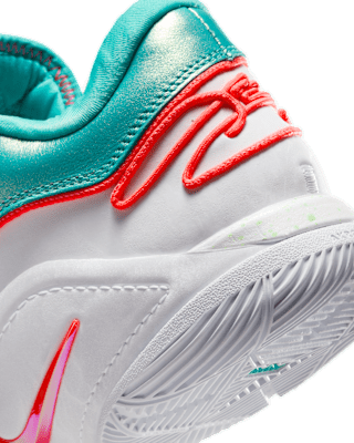 LeBron XXII "Limelight" EP