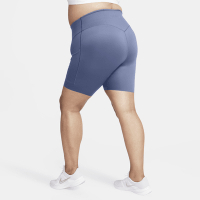 Shorts de ciclismo con bolsillos de tiro medio de 20 cm de sujeción firme para mujer Nike Go