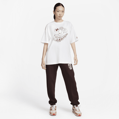 Nike Sportswear 女款 T 恤