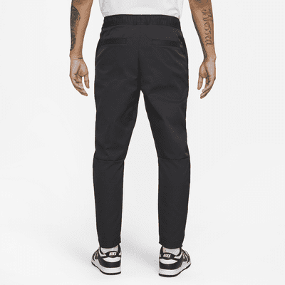 Pants entallados de tejido Woven para hombre Nike Club