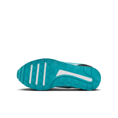 Nike MD Valiant Older Kids' Shoe