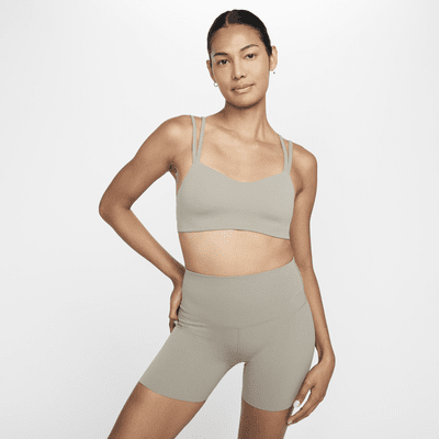 Shorts de ciclismo de cintura alta de 13 cm con sujeción suave para mujer Nike Zenvy