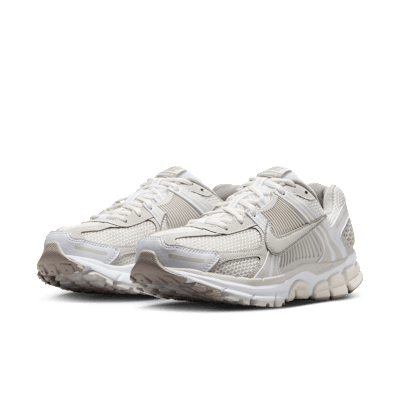 Nike Zoom Vomero 5 Women's Shoes